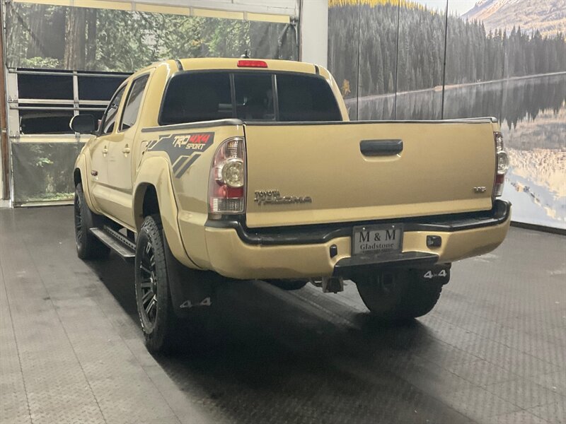 2014 Toyota Tacoma V6 TRD SPORT 4X4 / 4.0L V6 / LIFTED / SHARP  Navigation & Backup Camera / LIFTED w/33 " TIRES & 18 " WHEELS / 87,000 MILES - Photo 7 - Gladstone, OR 97027