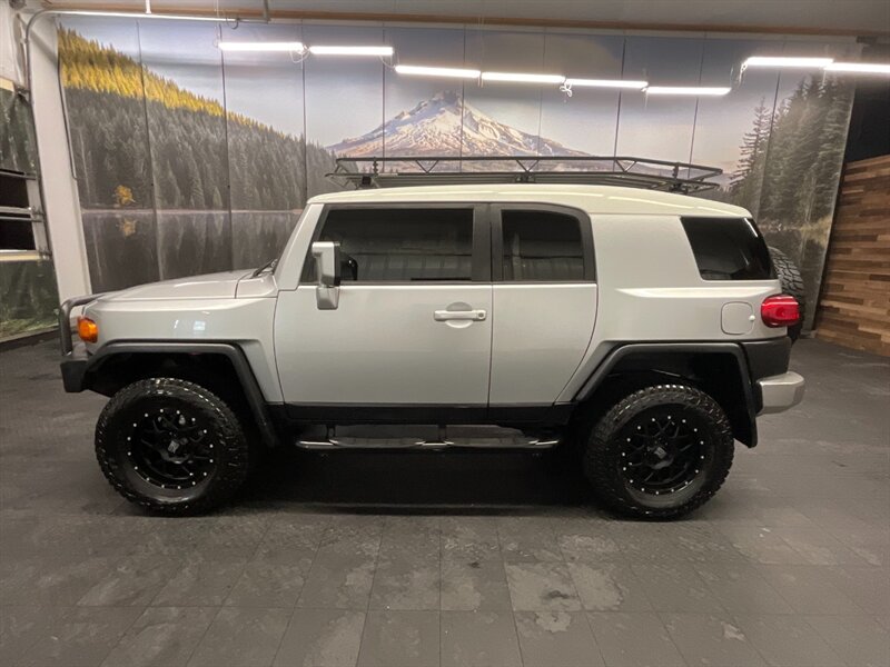 2007 Toyota FJ Cruiser 4dr SUV 4WD / 6-SPEED / LIFTED / CUSTOM BUILT  SNORKEL / WINCH /BRAND NEW CLUTCH/  CUSTOM BUMPER / ROOF RACK / LIFTED / RUST FREE - Photo 3 - Gladstone, OR 97027