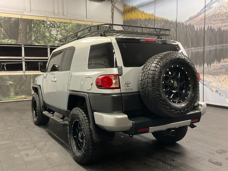 2007 Toyota FJ Cruiser 4dr SUV 4WD / 6-SPEED / LIFTED / CUSTOM BUILT  SNORKEL / WINCH /BRAND NEW CLUTCH/  CUSTOM BUMPER / ROOF RACK / LIFTED / RUST FREE - Photo 7 - Gladstone, OR 97027