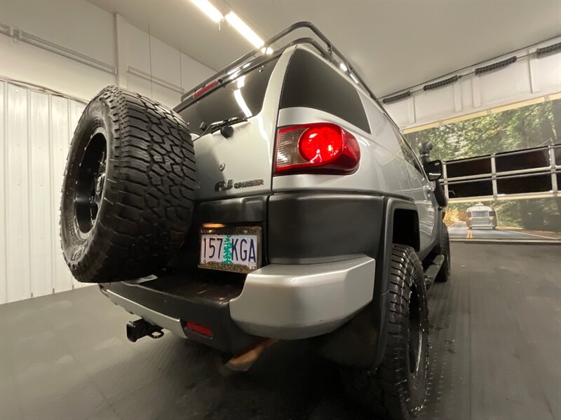 2007 Toyota FJ Cruiser 4dr SUV 4WD / 6-SPEED / LIFTED / CUSTOM BUILT  SNORKEL / WINCH /BRAND NEW CLUTCH/  CUSTOM BUMPER / ROOF RACK / LIFTED / RUST FREE - Photo 12 - Gladstone, OR 97027