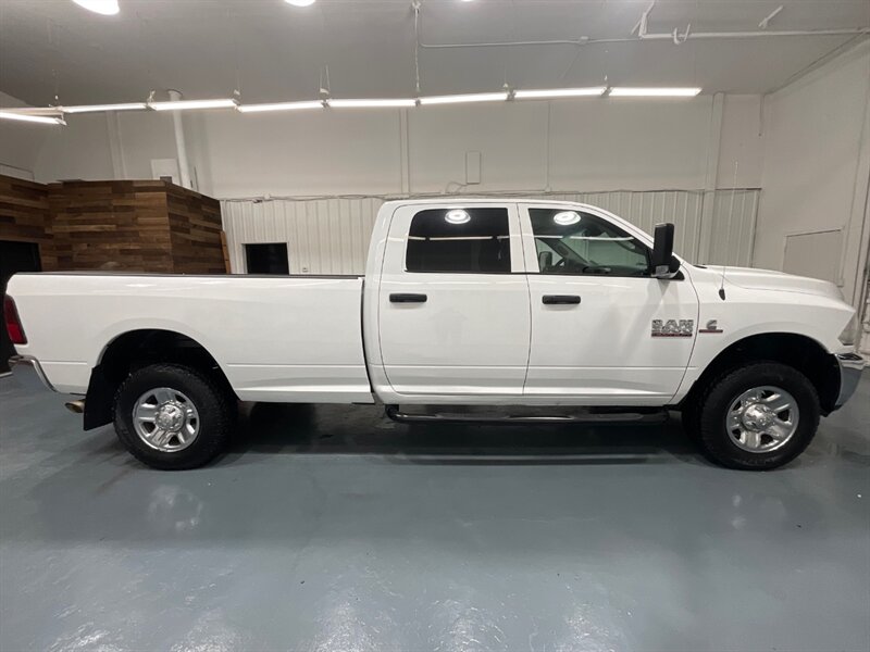 2015 RAM 2500 Tradesman Crew Cab 4X4 / 6.7L CUMMINS DIESEL  / LONG BED / BRAND NEW TIRES / ZERO RUST / JUST SERVICED / LOW MILES - Photo 4 - Gladstone, OR 97027