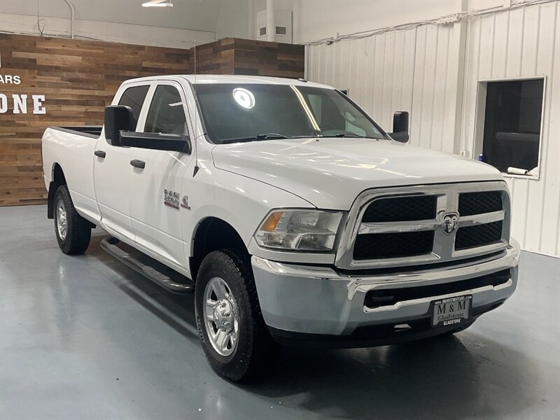 2015 RAM 2500 Tradesman Crew Cab 4X4 / 6.7L CUMMINS DIESEL  / LONG BED / BRAND NEW TIRES / ZERO RUST / JUST SERVICED / LOW MILES - Photo 2 - Gladstone, OR 97027