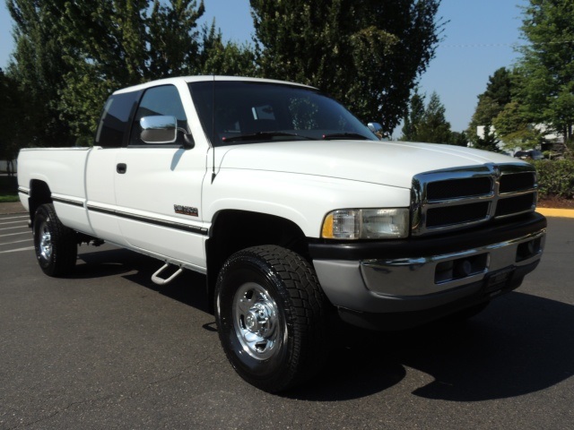 1997 Dodge Ram 2500 Laramie SLT 4WD 5SpManual 12valve