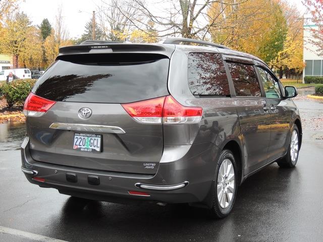 2011 Toyota Sienna Limited / AWD / Navigation / Double Sunroofs