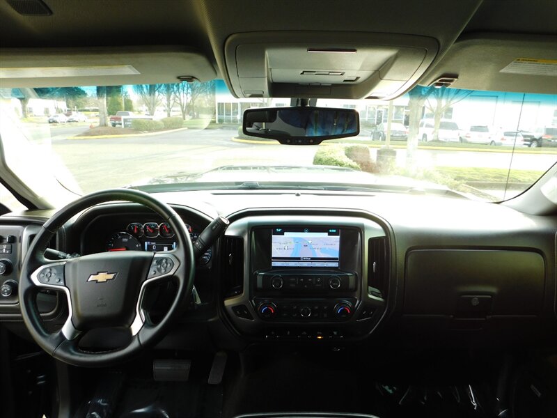 2018 Chevrolet Silverado 2500 LTZ 4X4 / LEATHER / ALLISON / 6.6L DURAMAX DIESEL   - Photo 17 - Portland, OR 97217