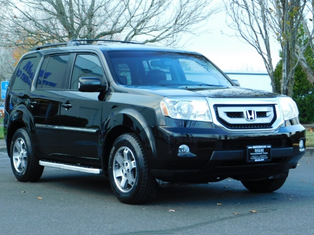 2011 Honda Pilot Touring AWD / NAVI / LEATHER/ BRAND NEW TIRES   - Photo 2 - Portland, OR 97217