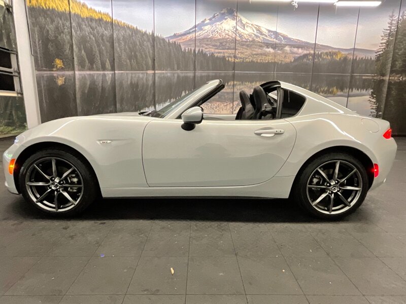 2019 Mazda MX-5 Miata Grand Touring RF Convertible Hard Top / 3,000 MILE  1-OWNER / Technology Pkg / 6-Speed Manual / LIKE NEW - Photo 3 - Gladstone, OR 97027