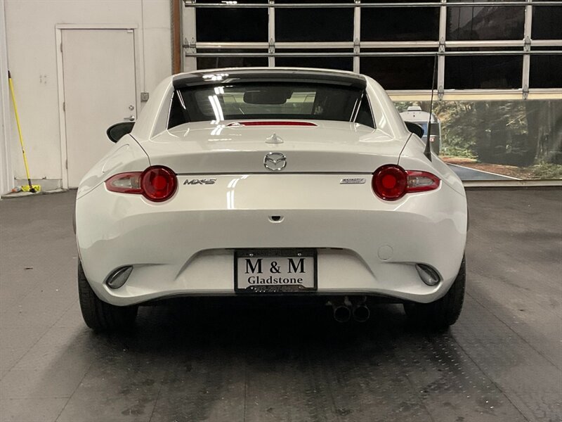 2019 Mazda MX-5 Miata Grand Touring RF Convertible Hard Top / 3,000 MILE  1-OWNER / Technology Pkg / 6-Speed Manual / LIKE NEW - Photo 32 - Gladstone, OR 97027