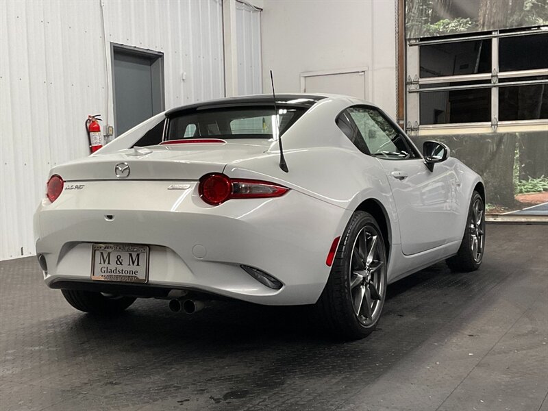 2019 Mazda MX-5 Miata Grand Touring RF Convertible Hard Top / 3,000 MILE  1-OWNER / Technology Pkg / 6-Speed Manual / LIKE NEW - Photo 31 - Gladstone, OR 97027