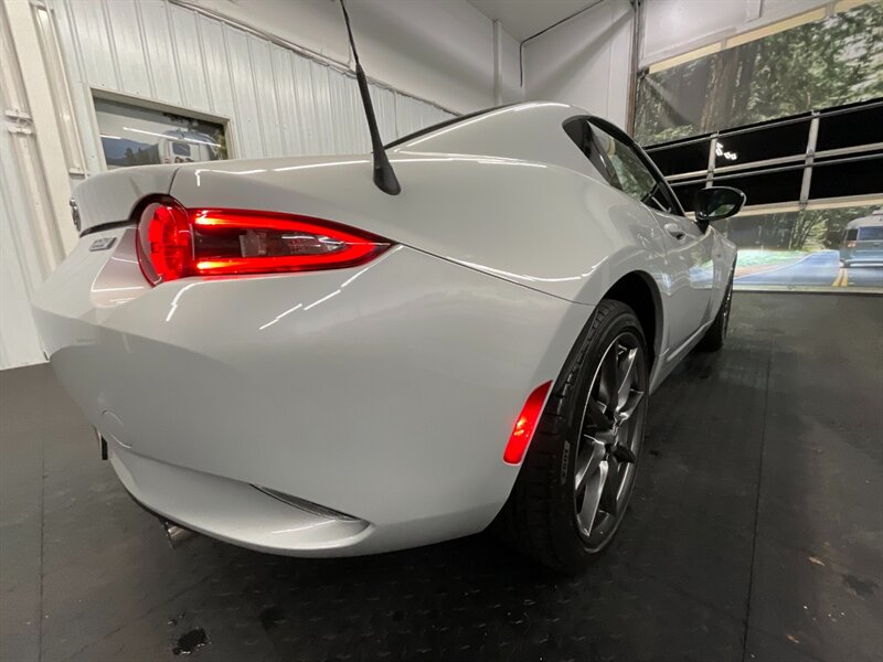 2019 Mazda MX-5 Miata Grand Touring RF Convertible Hard Top / 3,000 MILE  1-OWNER / Technology Pkg / 6-Speed Manual / LIKE NEW - Photo 50 - Gladstone, OR 97027