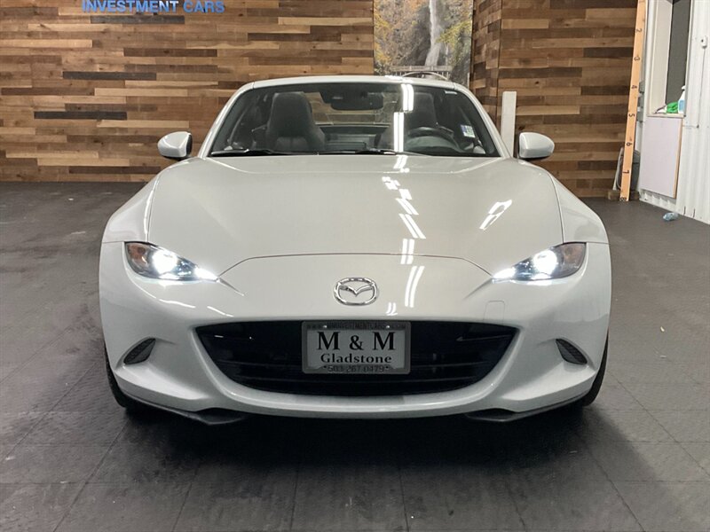 2019 Mazda MX-5 Miata Grand Touring RF Convertible Hard Top / 3,000 MILE  1-OWNER / Technology Pkg / 6-Speed Manual / LIKE NEW - Photo 5 - Gladstone, OR 97027