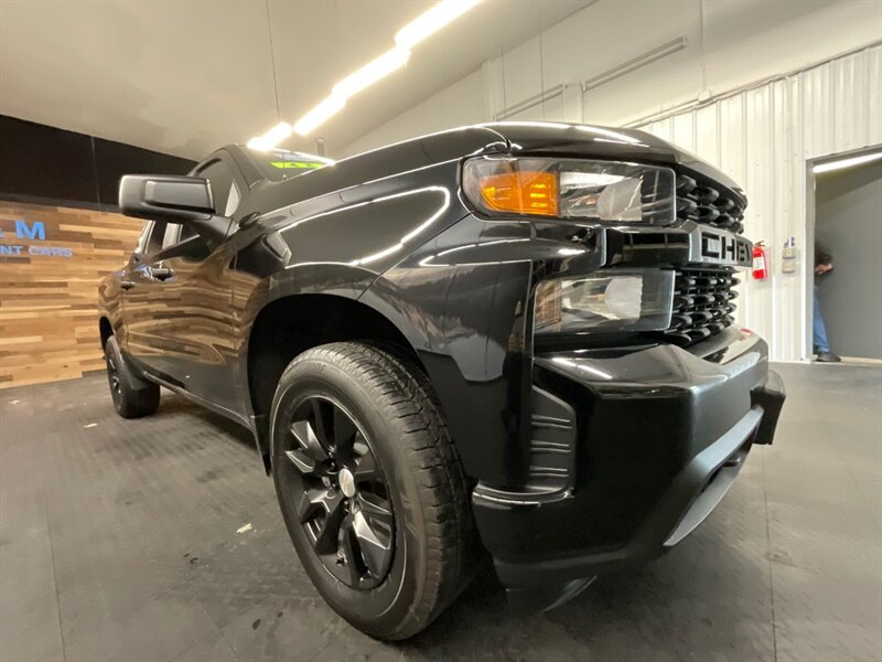 2021 Chevrolet Silverado 1500 Crew Cab 4X4 / 4Cyl Turbo / 1-OWNER / 22,000 MILES  LOCAL OREGON TRUCK / Backup Camera / SHARP & CLEAN - Photo 10 - Gladstone, OR 97027