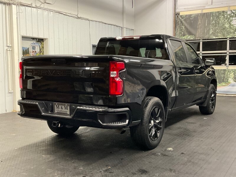 2021 Chevrolet Silverado 1500 Crew Cab 4X4 / 4Cyl Turbo / 1-OWNER / 22,000 MILES  LOCAL OREGON TRUCK / Backup Camera / SHARP & CLEAN - Photo 8 - Gladstone, OR 97027