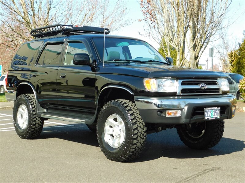 1999 Toyota 4Runner / 4WD / V6 3.4 L / NEW MUD TIRES & NEW LIFT !!!   - Photo 2 - Portland, OR 97217