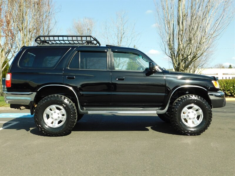 1999 Toyota 4Runner / 4WD / V6 3.4 L / NEW MUD TIRES & NEW LIFT !!!   - Photo 4 - Portland, OR 97217