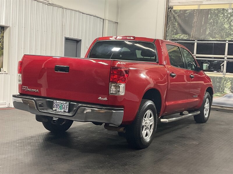 2012 Toyota Tundra Crew Max 4X4 / 4.6L V8 / LOCAL TOYOTA / CLEAN   - Photo 8 - Gladstone, OR 97027