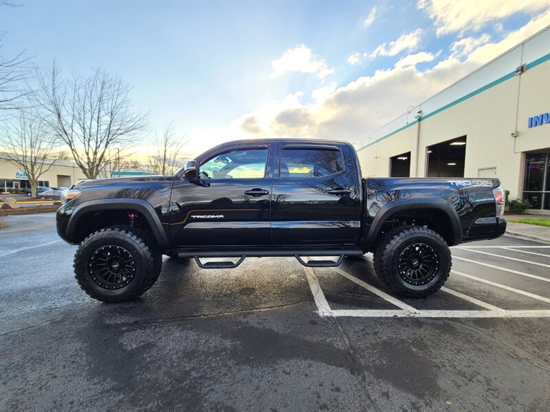 2020 Toyota Tacoma TRD Off-Road  / NEW TIRES / NEW WHEELS / NEW LIFT / ADAPTIVE CRUISE / LANE DEPARTURE / BLIND SPOT / 1-OWNER - Photo 3 - Portland, OR 97217