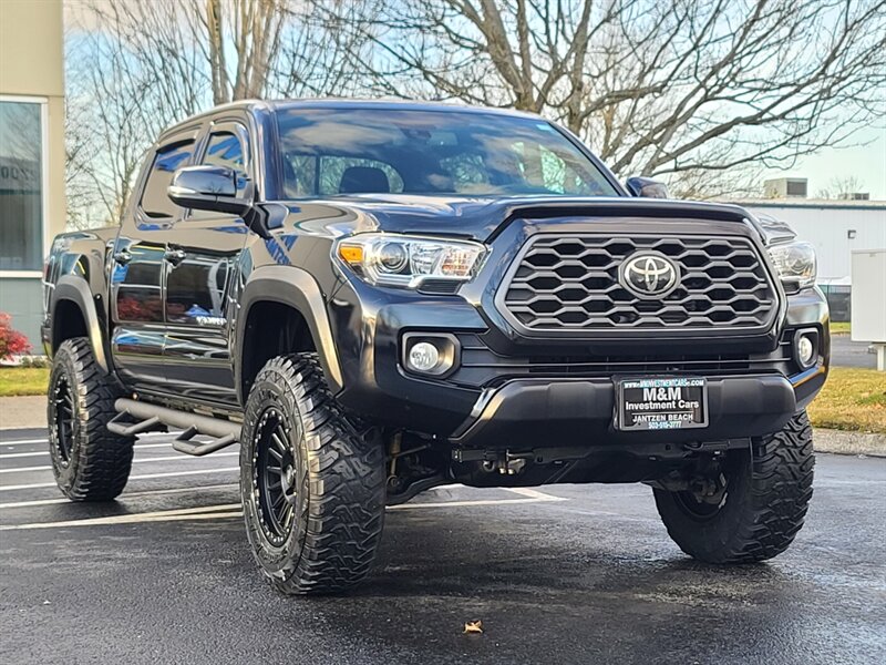 2020 Toyota Tacoma TRD Off-Road  / NEW TIRES / NEW WHEELS / NEW LIFT / ADAPTIVE CRUISE / LANE DEPARTURE / BLIND SPOT / 1-OWNER - Photo 2 - Portland, OR 97217