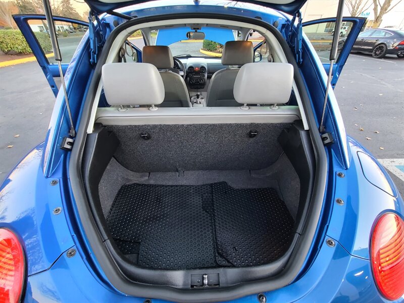 2005 Volkswagen New Beetle GLS TDI / 1.9 LITER / 4-CYL / HEATED LEATHER / SUN ROOF / LOCAL CAR / 2-OWNER - Photo 26 - Portland, OR 97217