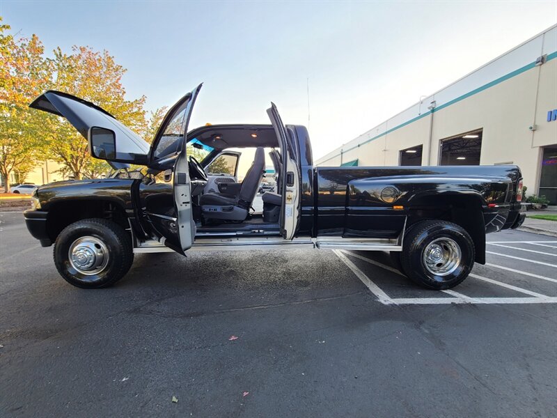 1998 Dodge Ram 3500 12-valve Dually 4X4 Long Bed 5.9L DIESEL / 126k mi  / 1-Ton / Custom Black Pearl / Very Low Miles / Top Shape / Very Rare - Photo 21 - Portland, OR 97217