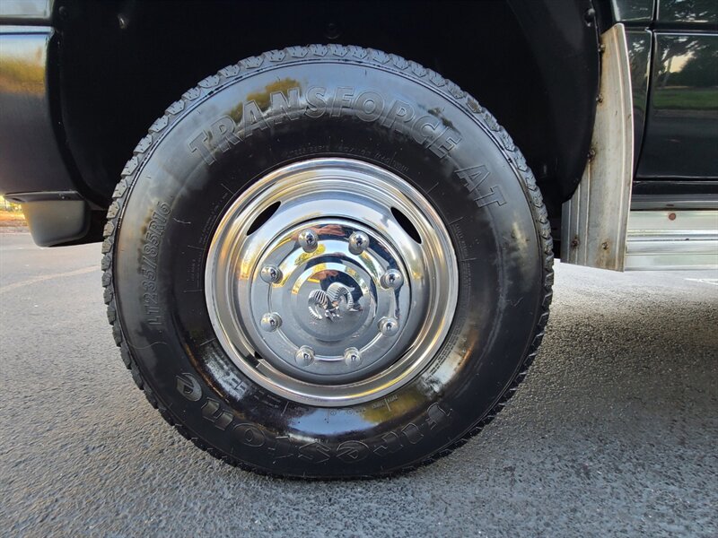 1998 Dodge Ram 3500 12-valve Dually 4X4 Long Bed 5.9L DIESEL / 126k mi  / 1-Ton / Custom Black Pearl / Very Low Miles / Top Shape / Very Rare - Photo 45 - Portland, OR 97217