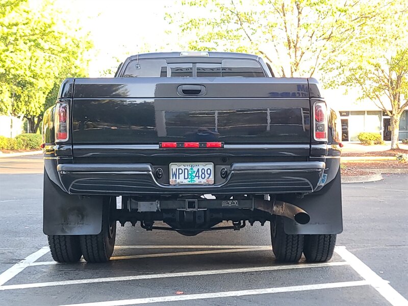 1998 Dodge Ram 3500 12-valve Dually 4X4 Long Bed 5.9L DIESEL / 126k mi  / 1-Ton / Custom Black Pearl / Very Low Miles / Top Shape / Very Rare - Photo 5 - Portland, OR 97217