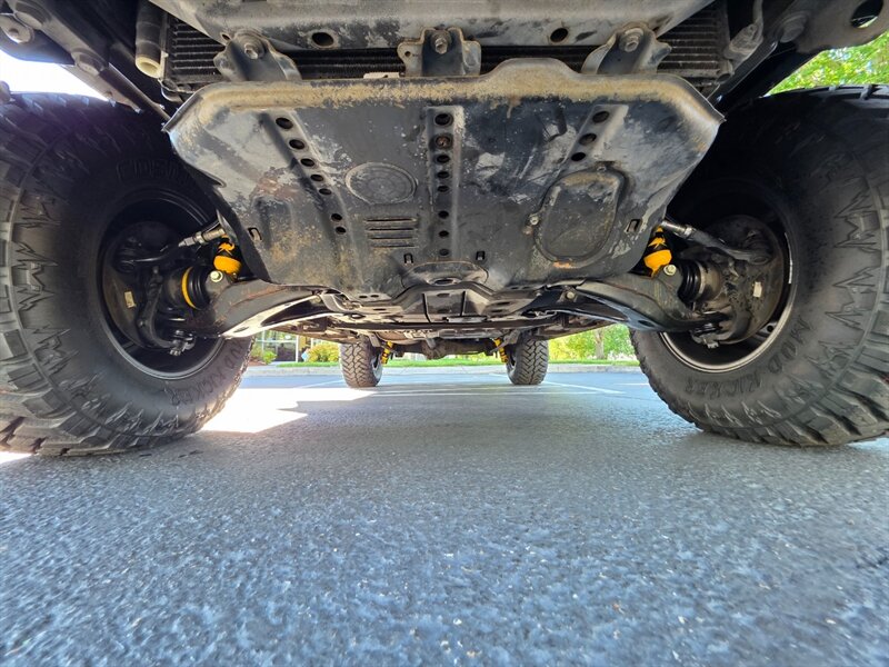 2004 Lexus LX 470 4WD / BRAND NEW OLD MAN EMU LIFT / TIMING BELT + WATER PUMP DONE / DIFF LOCK / BRAND NEW BLACK RHINO WHEELS / ALWAYS SERVICED AT LEXUS - Photo 57 - Portland, OR 97217
