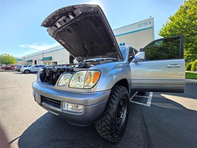 2004 Lexus LX 470 4WD / BRAND NEW OLD MAN EMU LIFT / TIMING BELT + WATER PUMP DONE / DIFF LOCK / BRAND NEW BLACK RHINO WHEELS / ALWAYS SERVICED AT LEXUS - Photo 25 - Portland, OR 97217