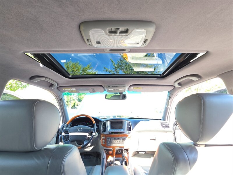 2004 Lexus LX 470 4WD / BRAND NEW OLD MAN EMU LIFT / TIMING BELT + WATER PUMP DONE / DIFF LOCK / BRAND NEW BLACK RHINO WHEELS / ALWAYS SERVICED AT LEXUS - Photo 54 - Portland, OR 97217