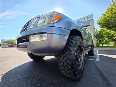 2004 Lexus LX 470 4WD / BRAND NEW OLD MAN EMU LIFT / TIMING BELT + WATER PUMP DONE / DIFF LOCK / BRAND NEW BLACK RHINO WHEELS / ALWAYS SERVICED AT LEXUS - Photo 10 - Portland, OR 97217