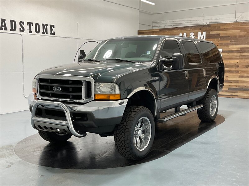 2001 Ford Excursion XLT 4X4 / 7.3L DIESEL / LIFTED NEW TIRES  / ONLY 146K MILE - Photo 1 - Gladstone, OR 97027