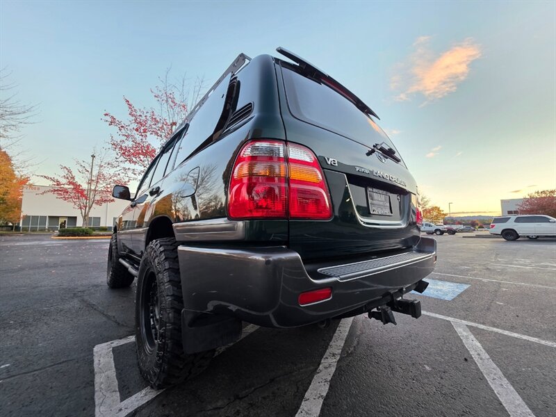 1999 Toyota Land Cruiser 4X4 / DUAL DIFFERENTIAL LOCKER / BRAND NEW TIMING BELT / IRONMAN LIFT / BRAND NEW WHEELS AND TIRES / FULLY LOADED / ZERO RUST / 167K MILES ONLY!!! - Photo 11 - Portland, OR 97217