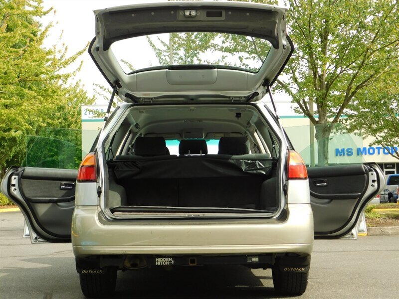 2003 Subaru Outback Wagon AWD / 5-SPEED MANUAL / LOW MILES / Excel Con   - Photo 28 - Portland, OR 97217