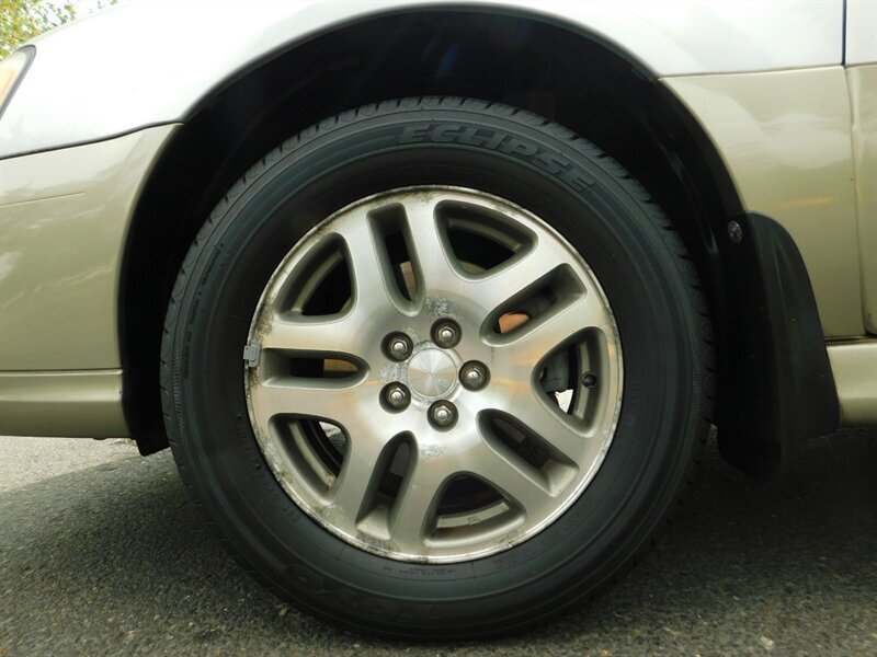 2003 Subaru Outback Wagon AWD / 5-SPEED MANUAL / LOW MILES / Excel Con   - Photo 23 - Portland, OR 97217