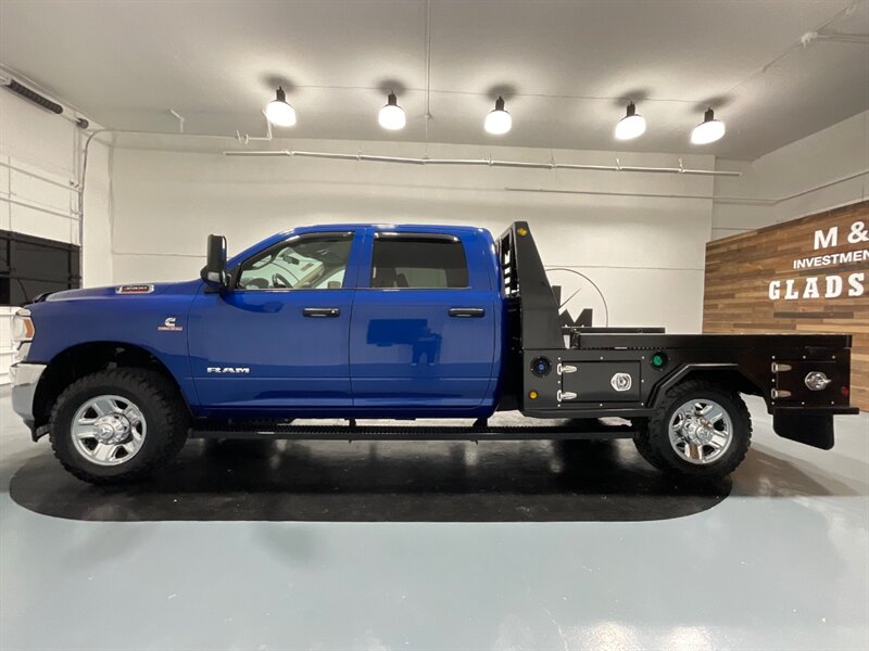 2019 RAM 3500 Tradesman 4X4 / 6.7L DIESEL / AISIN TRANSMISSION  / 1-OWNER / FLAT BED - Photo 3 - Gladstone, OR 97027