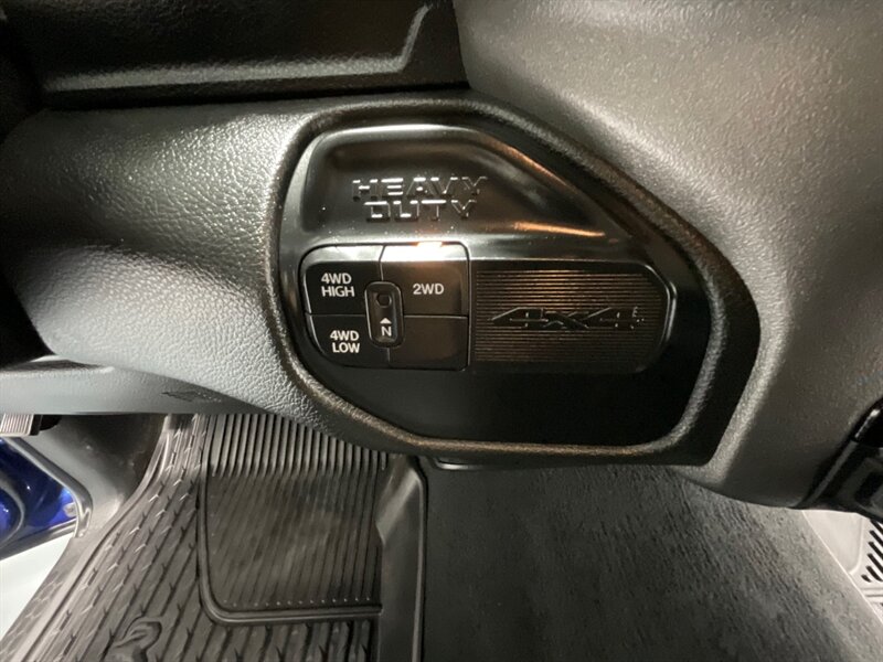 2019 RAM 3500 Tradesman 4X4 / 6.7L DIESEL / AISIN TRANSMISSION  / 1-OWNER / FLAT BED - Photo 42 - Gladstone, OR 97027