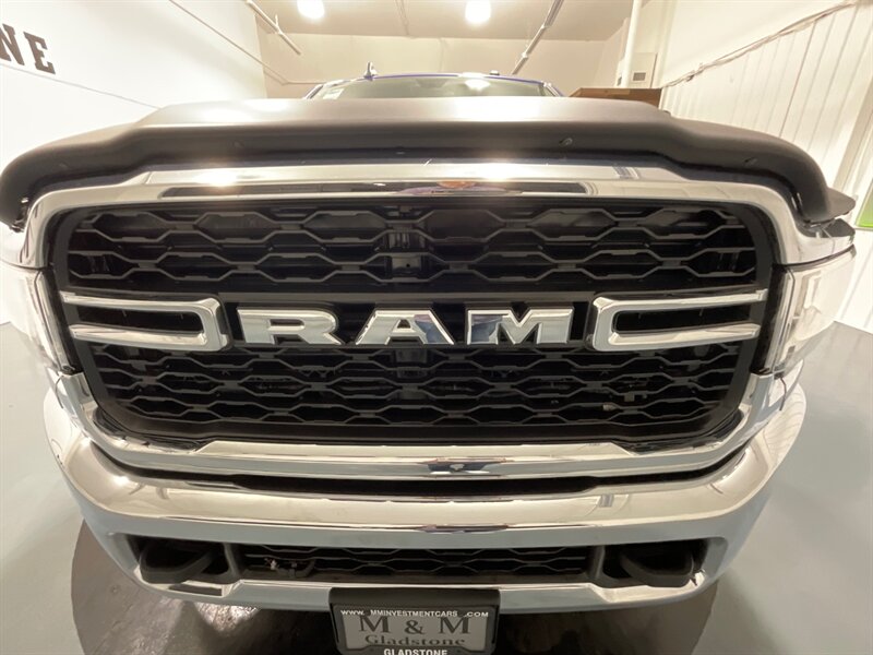 2019 RAM 3500 Tradesman 4X4 / 6.7L DIESEL / AISIN TRANSMISSION  / 1-OWNER / FLAT BED - Photo 29 - Gladstone, OR 97027