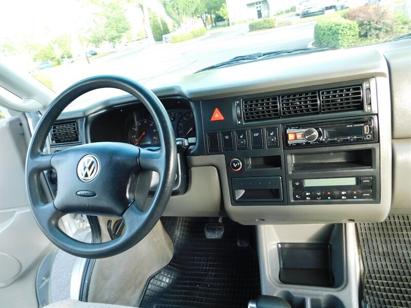 2003 Volkswagen EuroVan MV Camper V6 2.0L / Bucket Seats / Table / BED   - Photo 35 - Portland, OR 97217