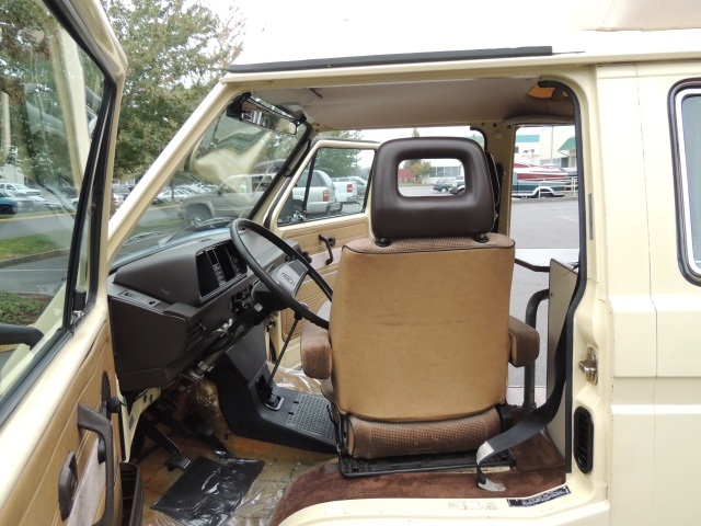 1982 Volkswagen Bus/Vanagon Camper   - Photo 9 - Portland, OR 97217