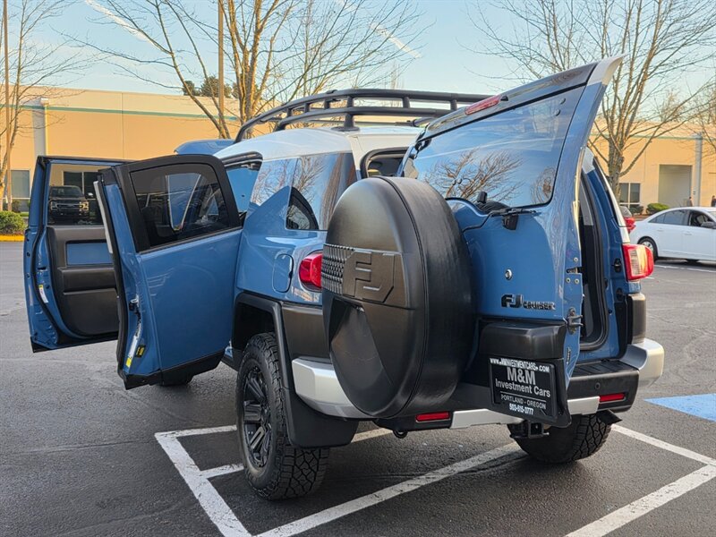 2011 Toyota FJ Cruiser 4X4 / REAR DIFFERENTIAL LOCKER / BACK CAM / PARK SENSORS / BLACK RHINO WHEELS / 1-OWNER !! - Photo 27 - Portland, OR 97217