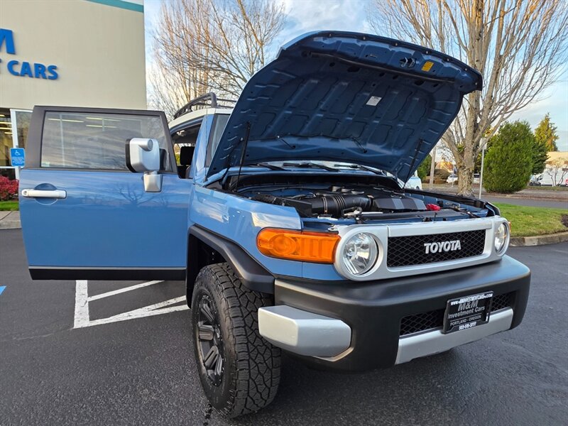2011 Toyota FJ Cruiser 4X4 / REAR DIFFERENTIAL LOCKER / BACK CAM / PARK SENSORS / BLACK RHINO WHEELS / 1-OWNER !! - Photo 26 - Portland, OR 97217