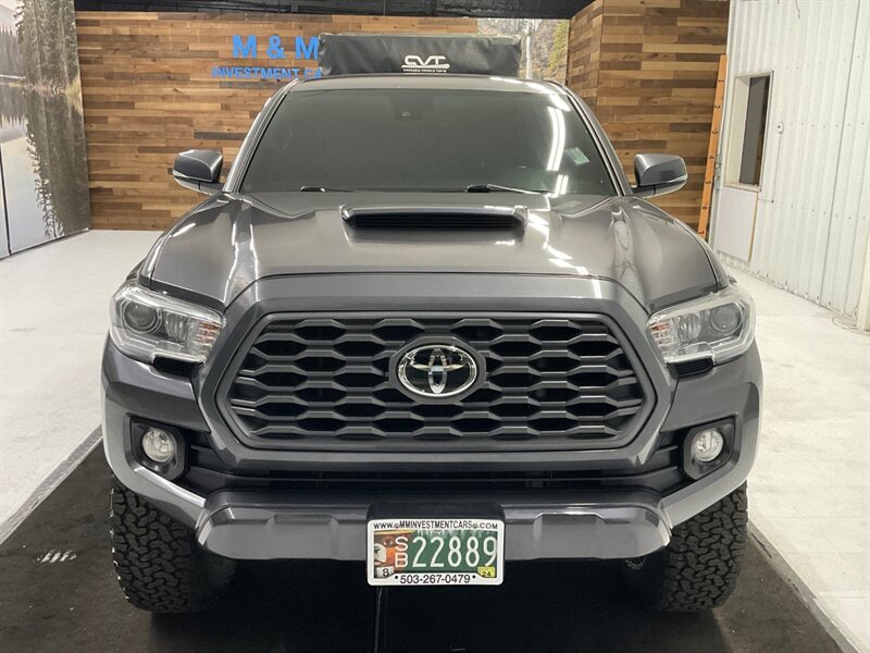 2020 Toyota Tacoma TRD Sport 4X4 / 6-SPEED MANUAL / CAMPING TRUCK  / 2-Person TENT / 1-OWNER LOCAL / BF GOODRICH TIRES / ONLY 59,000 MILES - Photo 5 - Gladstone, OR 97027