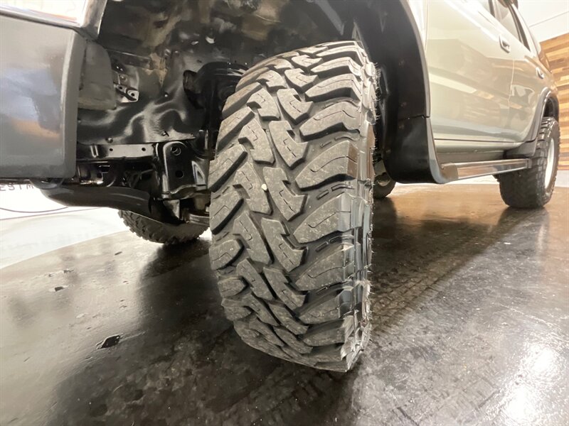 2000 Toyota 4Runner SR5 Sport Utility 4X4 / 3.4L V6 / 5-SPEED MANUAL  / LOCAL RUST FREE / TIMING BELT DONE - Photo 24 - Gladstone, OR 97027