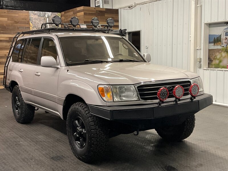 2001 Toyota Land Cruiser 4X4 / CUSTOM BUILT / AWNING / DIFF LOCKS / SHARP  NEW TIMING BELT SERVICE / BRAND NEW BF GOODRICH TIRES / CUSTOM BUILT - Photo 2 - Gladstone, OR 97027