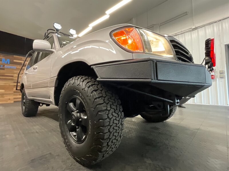 2001 Toyota Land Cruiser 4X4 / CUSTOM BUILT / AWNING / DIFF LOCKS / SHARP  NEW TIMING BELT SERVICE / BRAND NEW BF GOODRICH TIRES / CUSTOM BUILT - Photo 38 - Gladstone, OR 97027