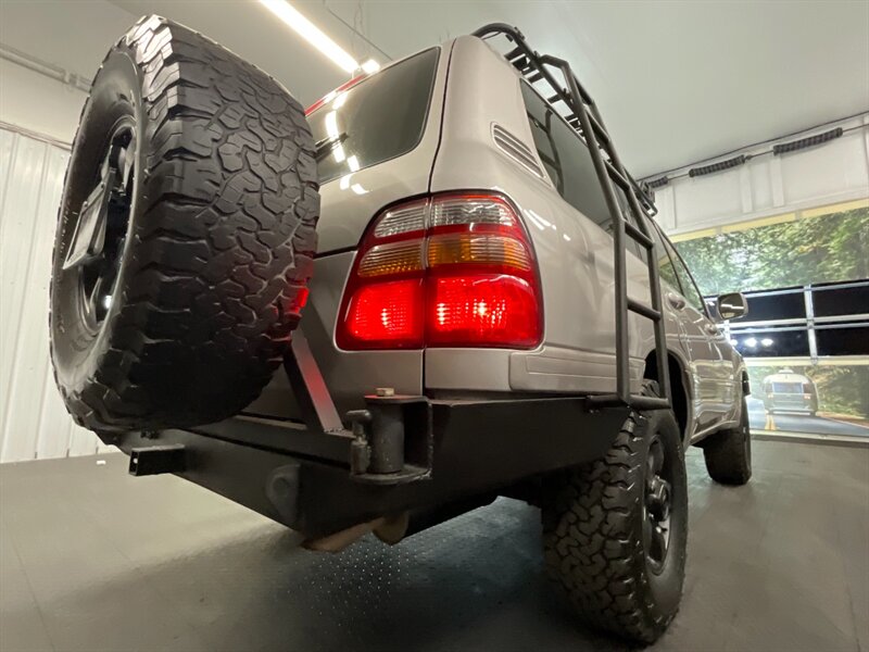 2001 Toyota Land Cruiser 4X4 / CUSTOM BUILT / AWNING / DIFF LOCKS / SHARP  NEW TIMING BELT SERVICE / BRAND NEW BF GOODRICH TIRES / CUSTOM BUILT - Photo 37 - Gladstone, OR 97027