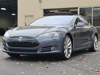 2014 Tesla Model S P85 Plus / Panoramic Sunroof / Free Supercharging  / Genuine Leather / All Luxury Options / 21-Inch Wheels