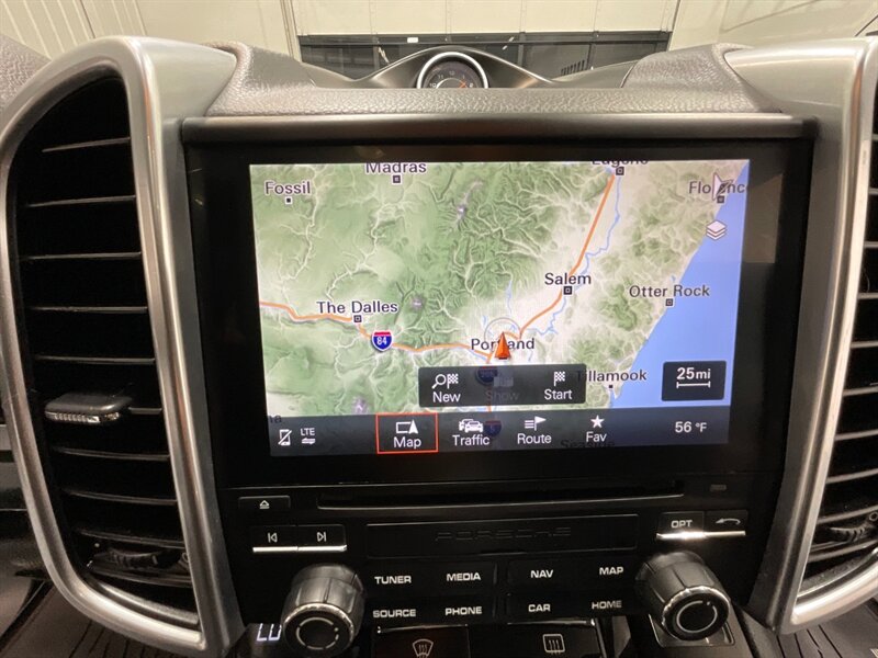 2018 Porsche Cayenne Sport Utility AWD / 3.6L V6 /SportDesign Pkg  / Leather Heated Seats / Sunroof / Navigation & Backup Camera / Bose Surround Sound - Photo 48 - Gladstone, OR 97027