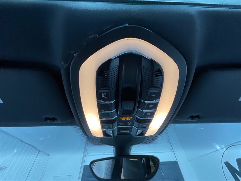 2018 Porsche Cayenne Sport Utility AWD / 3.6L V6 /SportDesign Pkg  / Leather Heated Seats / Sunroof / Navigation & Backup Camera / Bose Surround Sound - Photo 52 - Gladstone, OR 97027