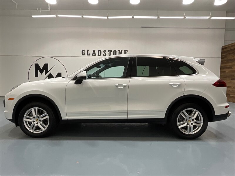 2018 Porsche Cayenne Sport Utility AWD / 3.6L V6 /SportDesign Pkg  / Leather Heated Seats / Sunroof / Navigation & Backup Camera / Bose Surround Sound - Photo 3 - Gladstone, OR 97027